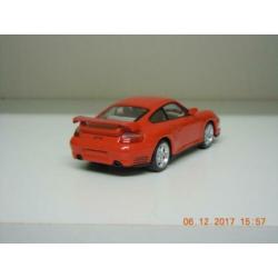 Porsche 911 GT2.