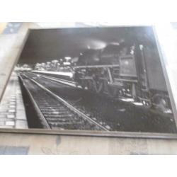 Zwart/wit foto schilderij van stoomlocomotief