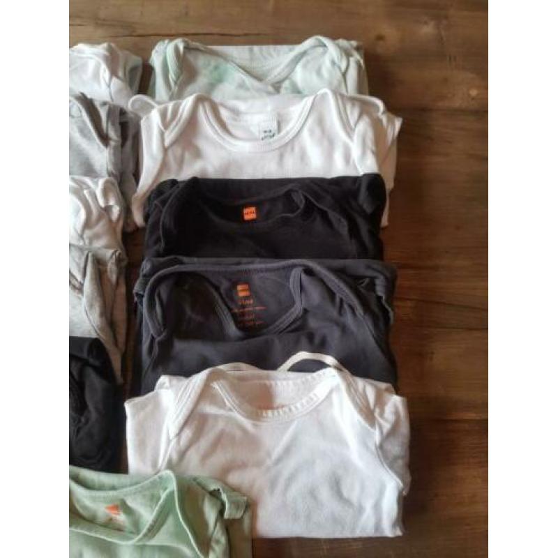 Rompers korte mouw maat 62-68