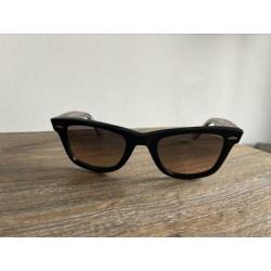 Rayban wayfayer limed edition