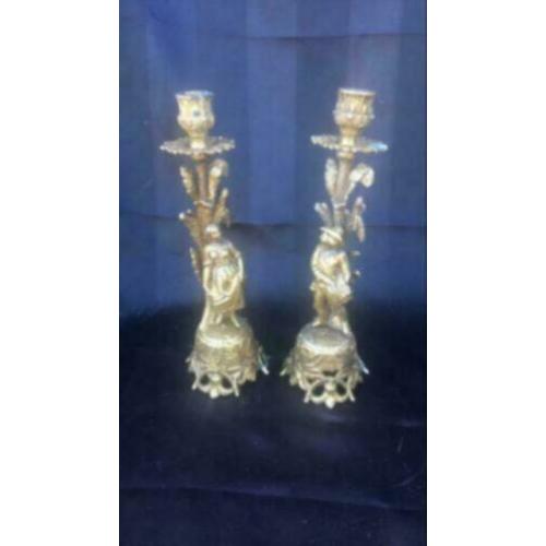 Set koperen kandelaars