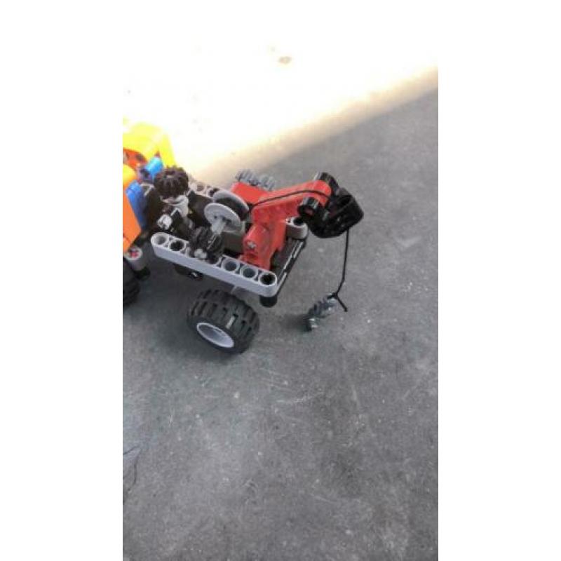 Lego technic auto