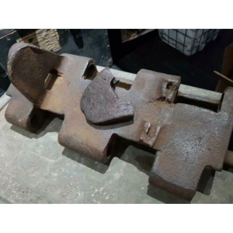 TIGER 1 TANK TRACK te koop