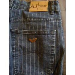 ARMANI jeans maat 32 (z.g.a.n.)