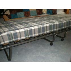 Opklapbaar bed afm matras 185x80