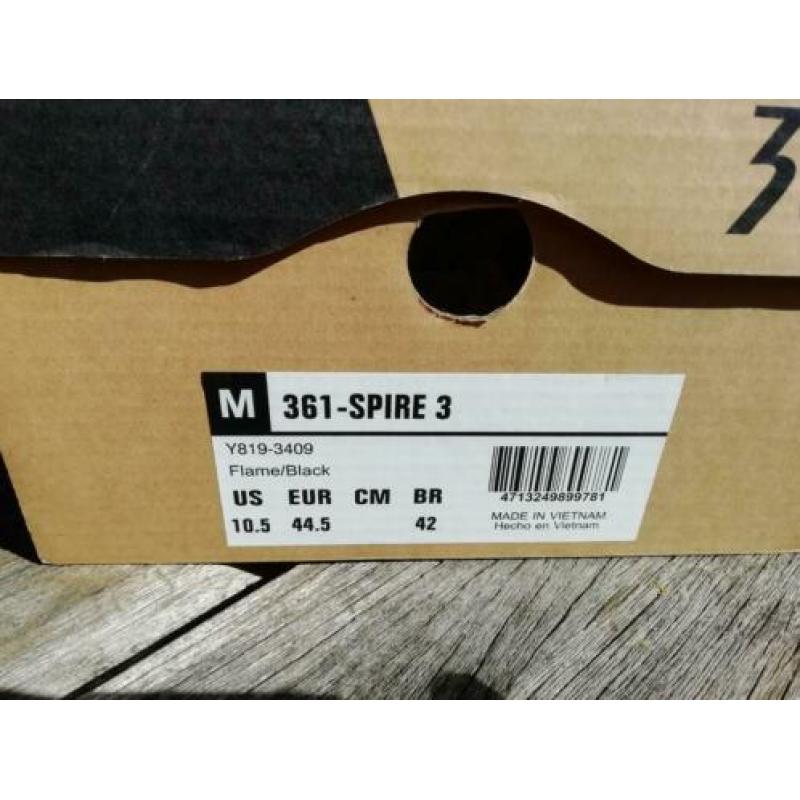 361 Spire 3 red, maat 44,5 3x gebruikt