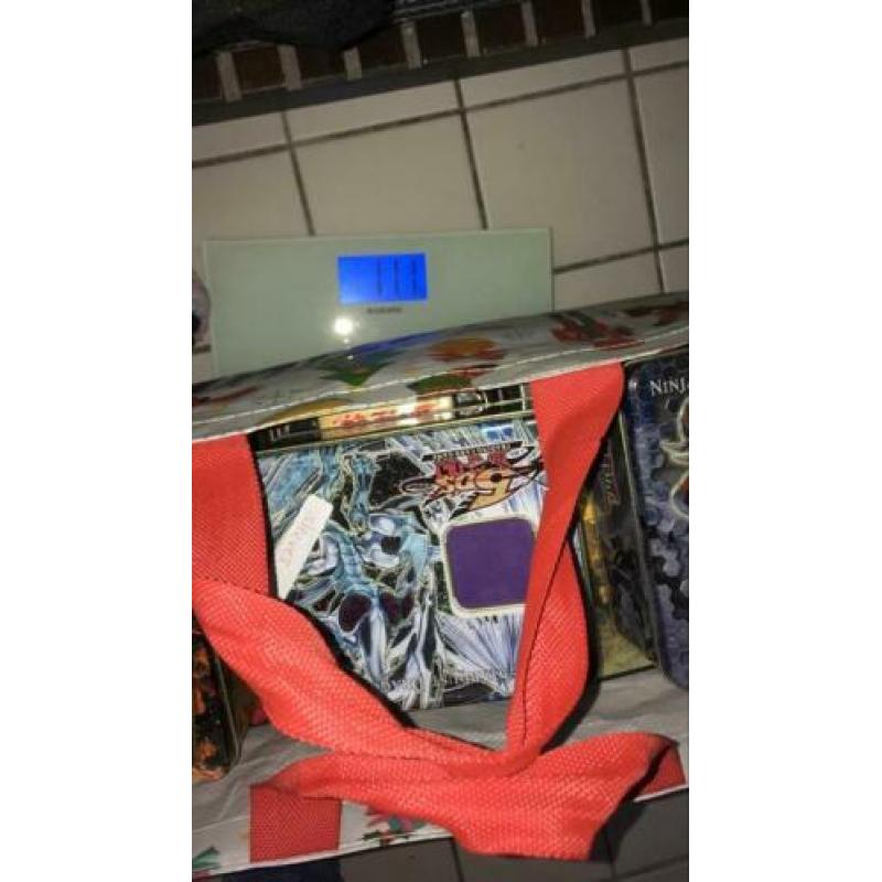 Enorme hoeveelheid yugioh kaarten bulk alles gaat weg