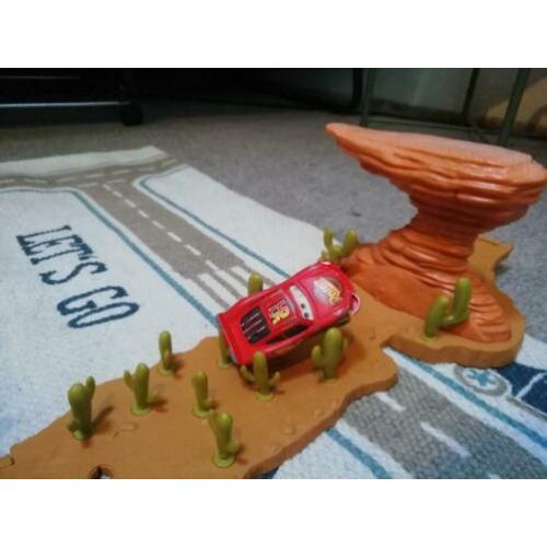 Cars Racebaan,, auto vloerkleed en Bliksem McQueen