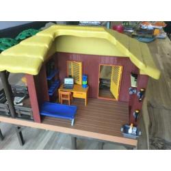 Playmobil safari verzorgingspost