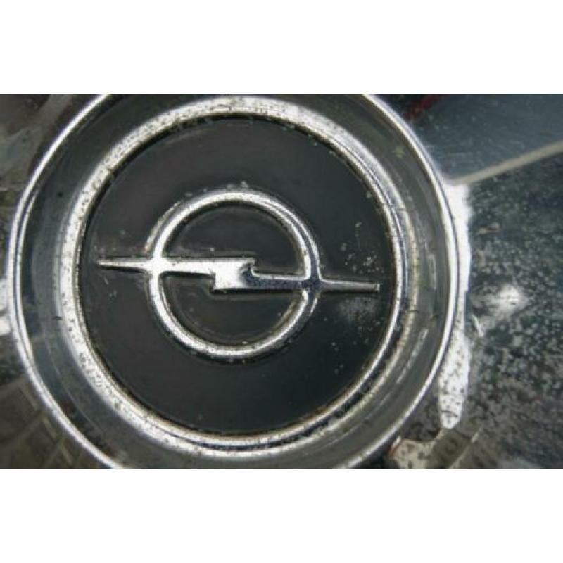 Wieldoppen Opel Rekord 1970