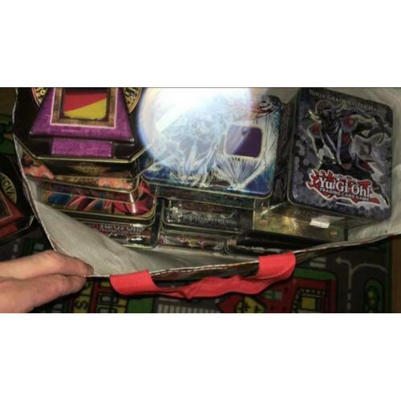 Enorme hoeveelheid yugioh kaarten bulk alles gaat weg