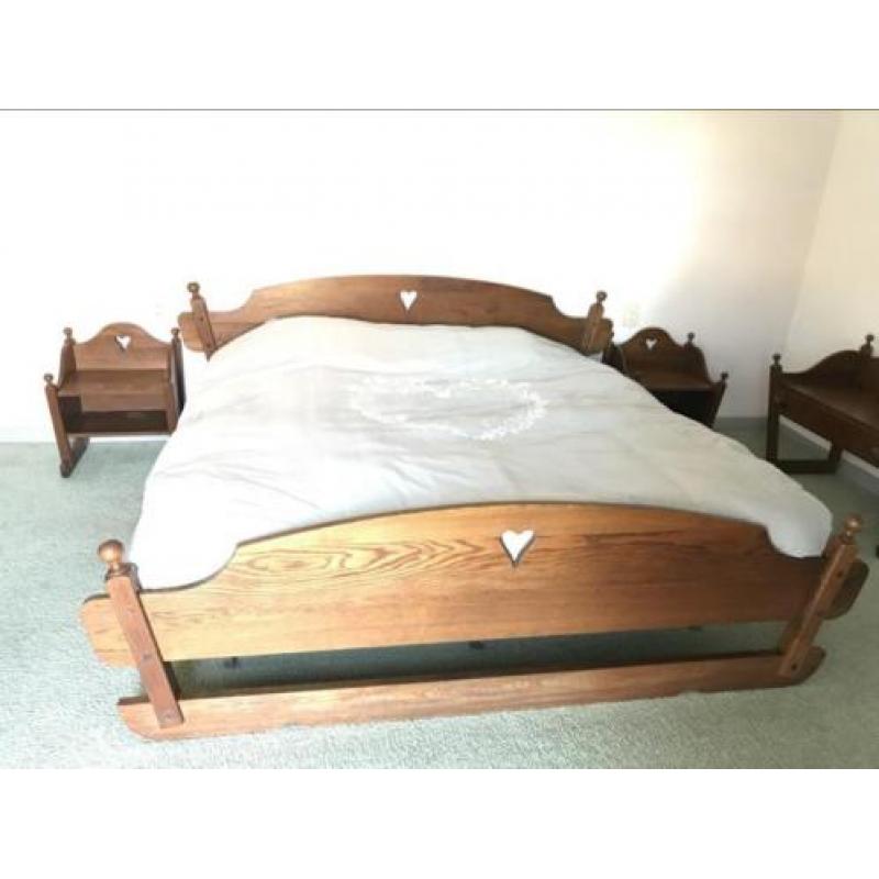Bed ledikant brocant antiek eikenhout