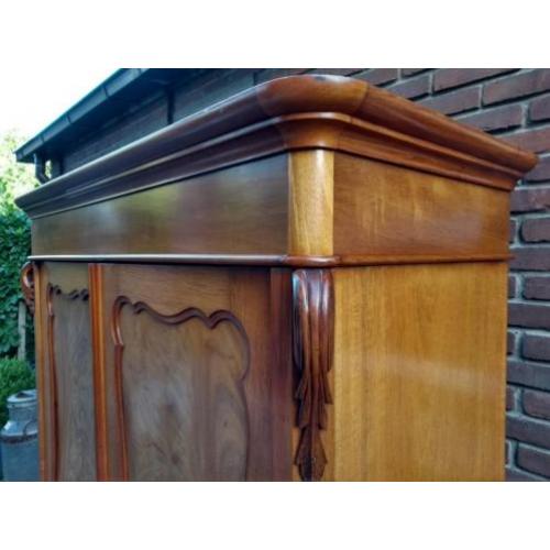 Schitterende antieke BIEDERMEIER KAST in PERFECTE staat!