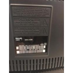 Philips TV met ingebouwde VHS speler