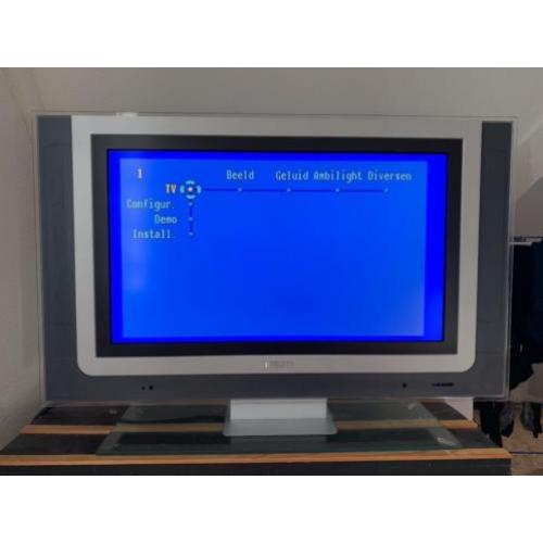 Philips Ambilight LCD TV 32PF9986