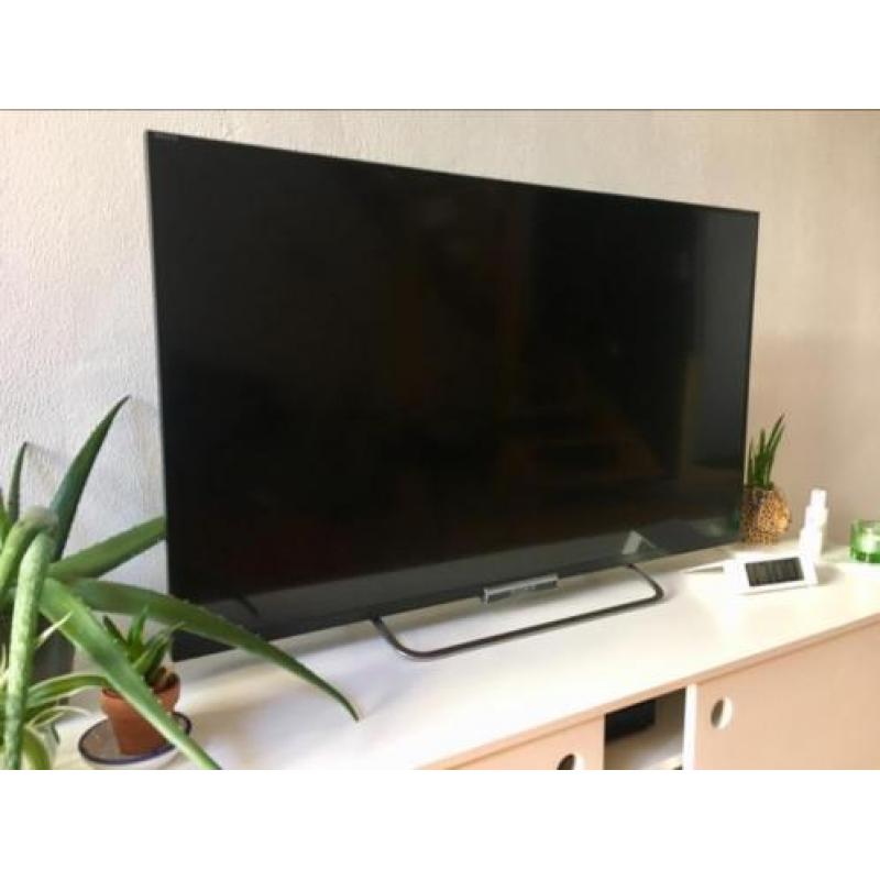 Sony Bravia LED 42 smart tv Full HD