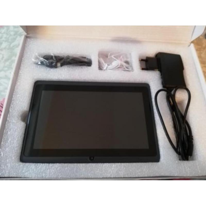 Tablet Pc nieuw in doos met kleine defect