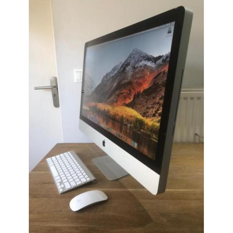 Apple iMac 27'' 2.7Ghz QuadCore i5, 16GB, 1TB HDD, 2011.