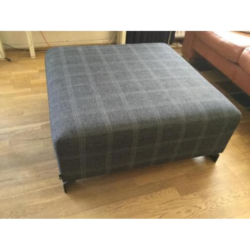 Hocker poef voetenbank bijzettafel Passe Partout design