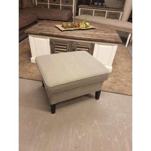 *OP VOORRAAD* NIEUW Landelijke Hocker (nr. 2187 D)