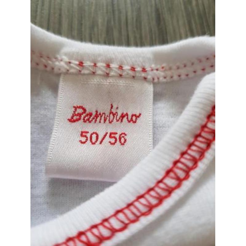 BAMBINO witte romper hartje maat 50/56 (KG513)