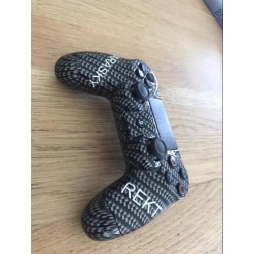 Modded ps4controller Carbon met rapid-firechip+oplaadstation